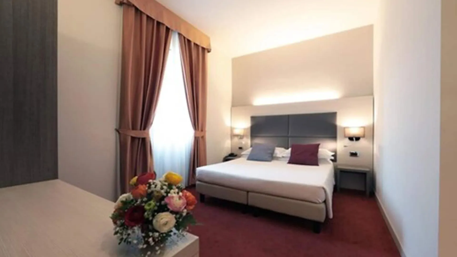 Hotel Campion Milan