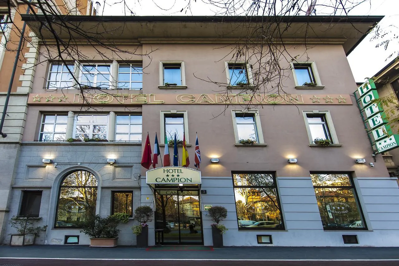 Hotel Campion location
