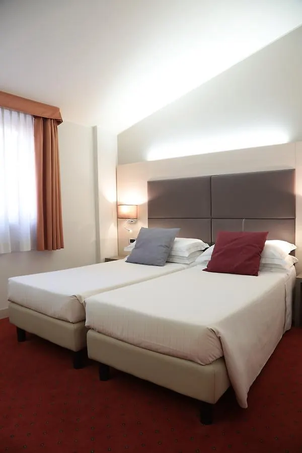 Hotel Campion Milan