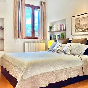 Dalu Lucilla - Private Car Park 15 Minutes To The Center Florencia